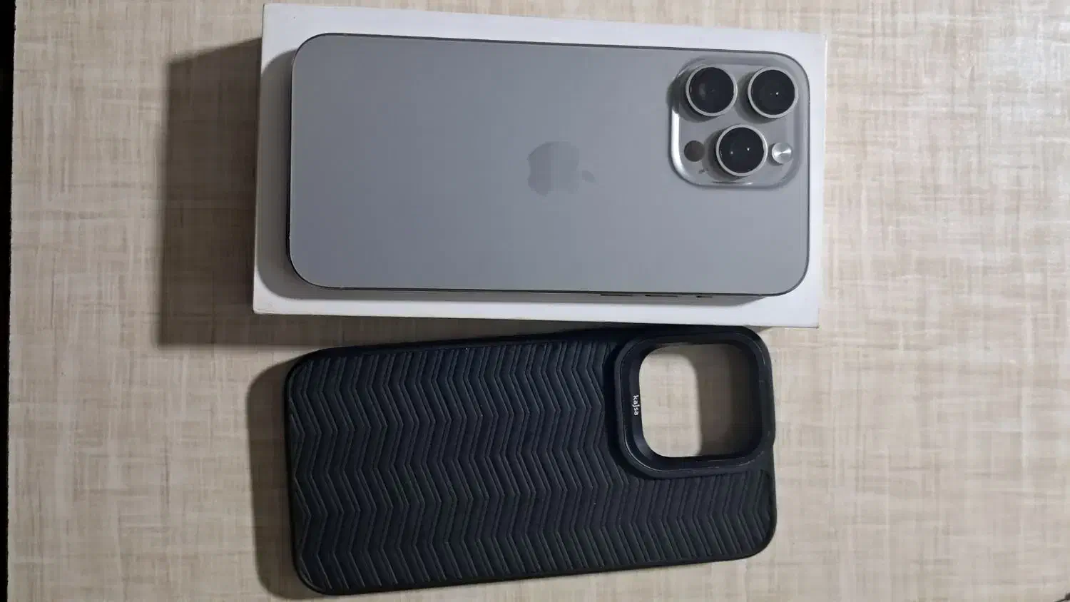 گوشی اپل ۱۵ پرومکس|موبایل|مشهد, شهرک امام هادی (شهرک غرب)|دیوار