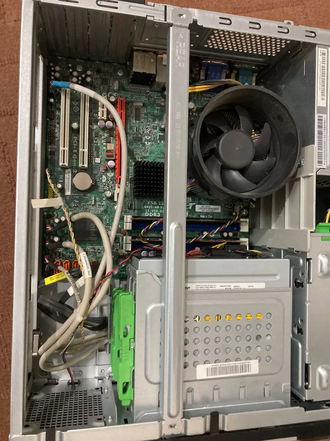 کیس  کامپیوتر ایسر|رایانه رومیزی|یزد, |دیوار