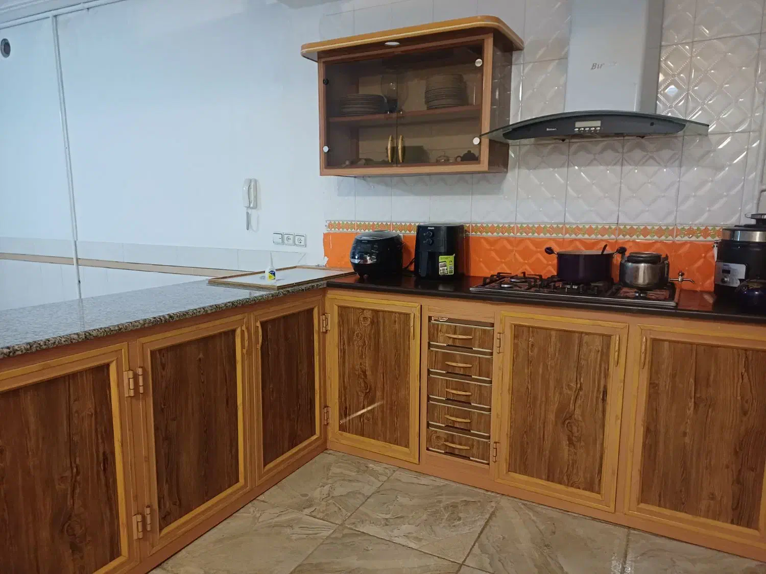 کابینت آلومینیومی( ضد آب و ضد زنگ)|مصالح و تجهیزات ساختمان|نجف‌آباد, کشاورز|دیوار