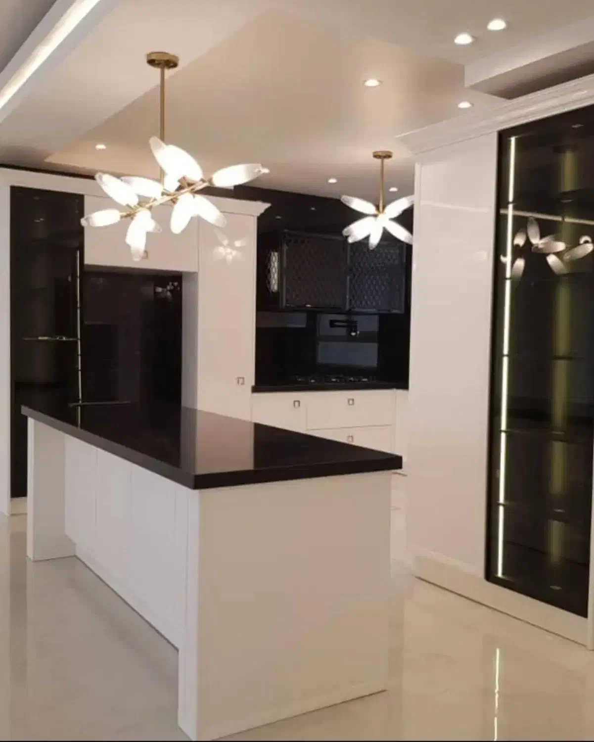 خواجه عمید*۱۱۰ متری شخصی ساز*ویو ابدی و سر سبز|فروش آپارتمان|اصفهان, خواجه عمید|دیوار