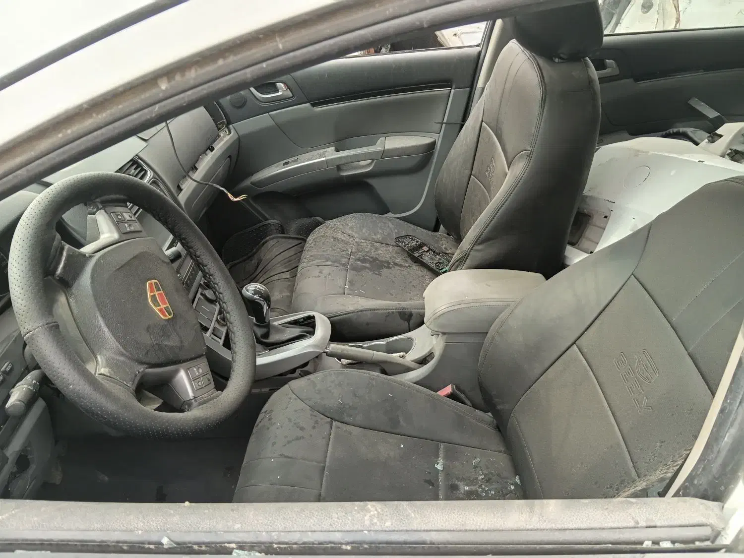 جیلی امرگرند تصادفی|خودرو سواری و وانت|بوشهر, |دیوار