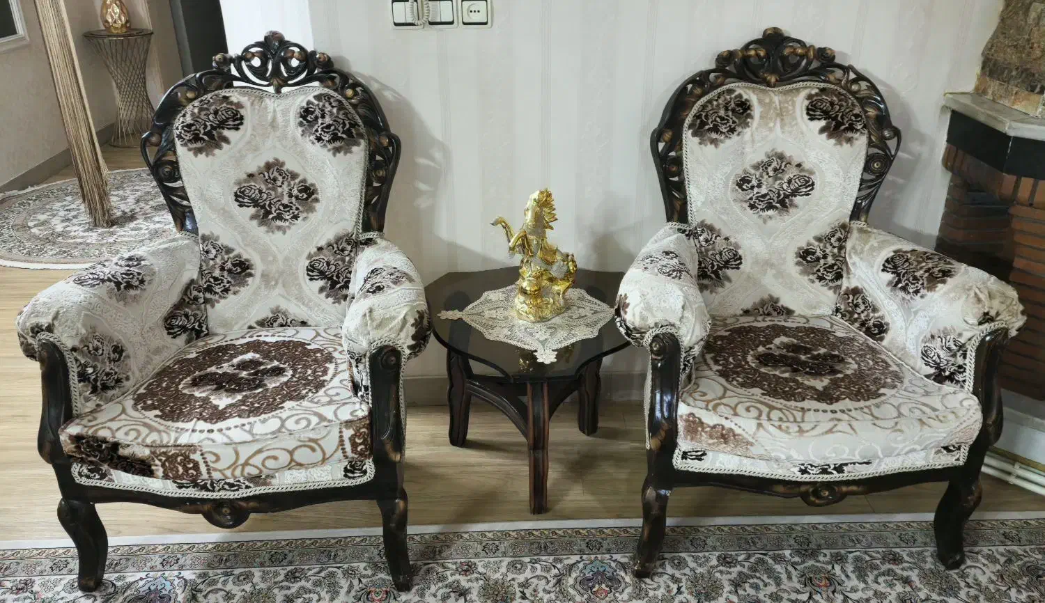 مبل وبوفه|مبلمان خانگی و میز عسلی|کرج, اصفهانیها|دیوار