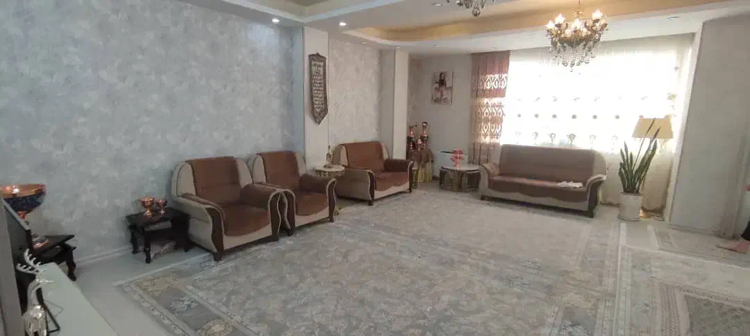 فروش آپارتمان ۱۲۱متر ۳خواب تک واحدی جانبازان کد805|فروش آپارتمان|قزوین, |دیوار