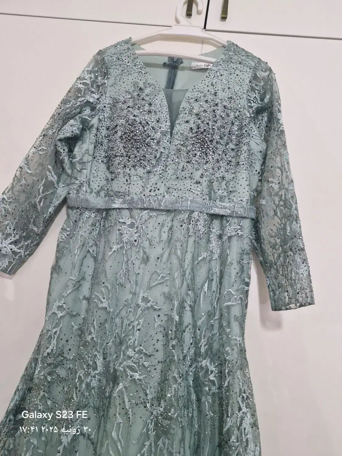 لباس زیبا|لباس|ملارد, |دیوار