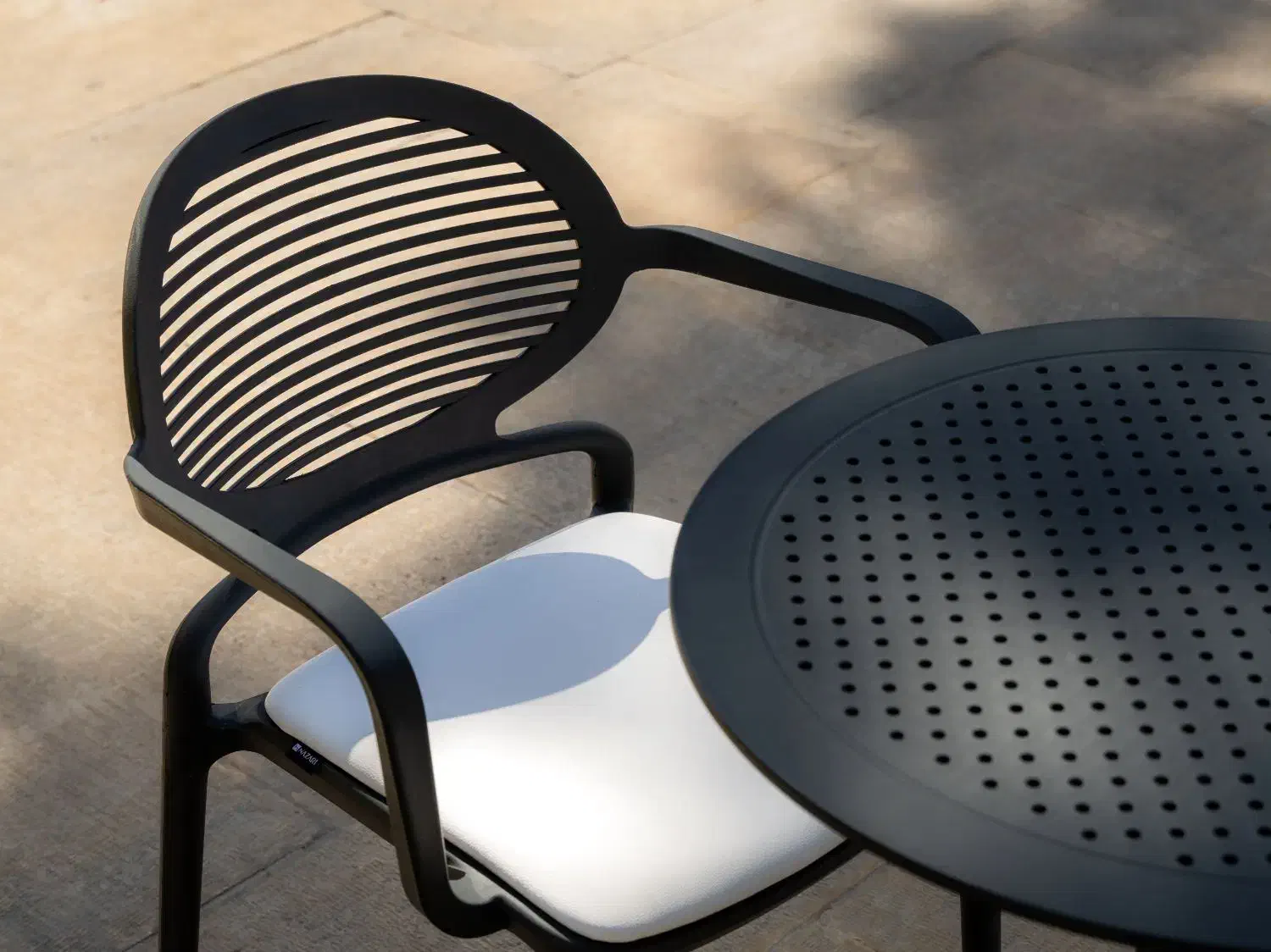 میز صندلی ماکان خانه رستوران کافه کافی شاپ|کافیشاپ و رستوران|شیراز, وصال|دیوار