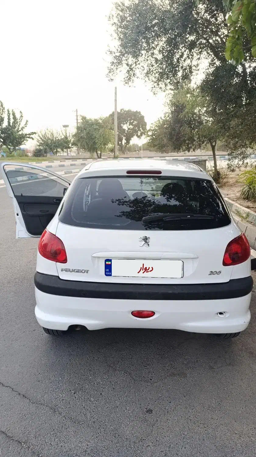 206 تیپ دو بی رنگ و کم کار|خودرو سواری و وانت|تهران, بوستان ولایت|دیوار