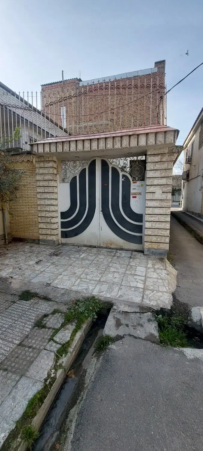 فروش درب وپنچره آهنی الومینومی و چوبی|مصالح و تجهیزات ساختمان|گنبد کاووس, |دیوار