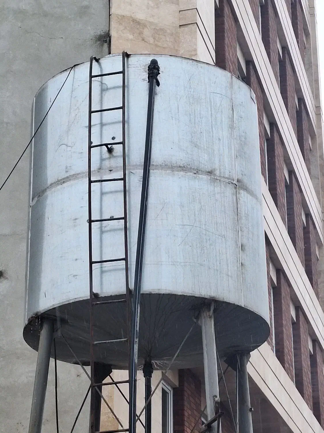 منبع گالوانیزه ۱۰۰۰۰ لیتری|مصالح و تجهیزات ساختمان|پاکدشت, پاکدشت (مامازند)|دیوار