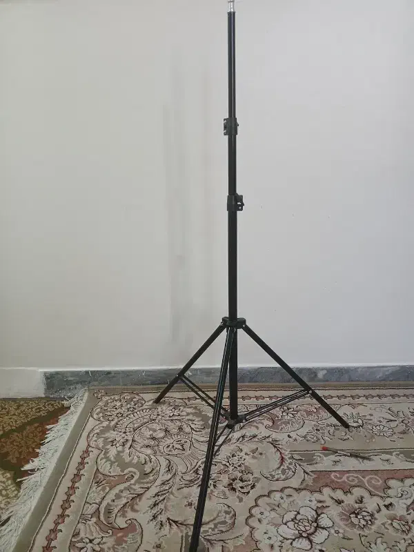 پایه ریگ لایت|دوربین عکاسی و فیلم‌برداری|فولادشهر, A4|دیوار