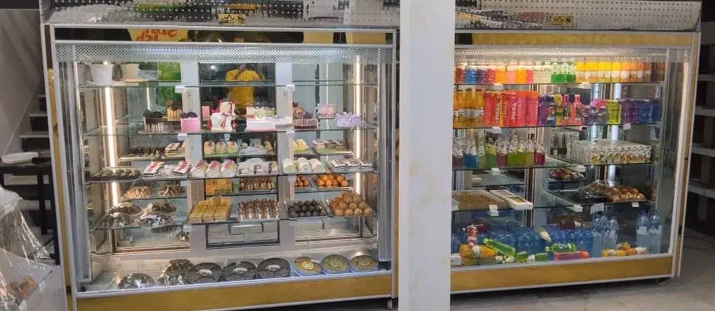 یخچال مخصوص کیک و شیرینی|کافیشاپ و رستوران|شاهرود, |دیوار