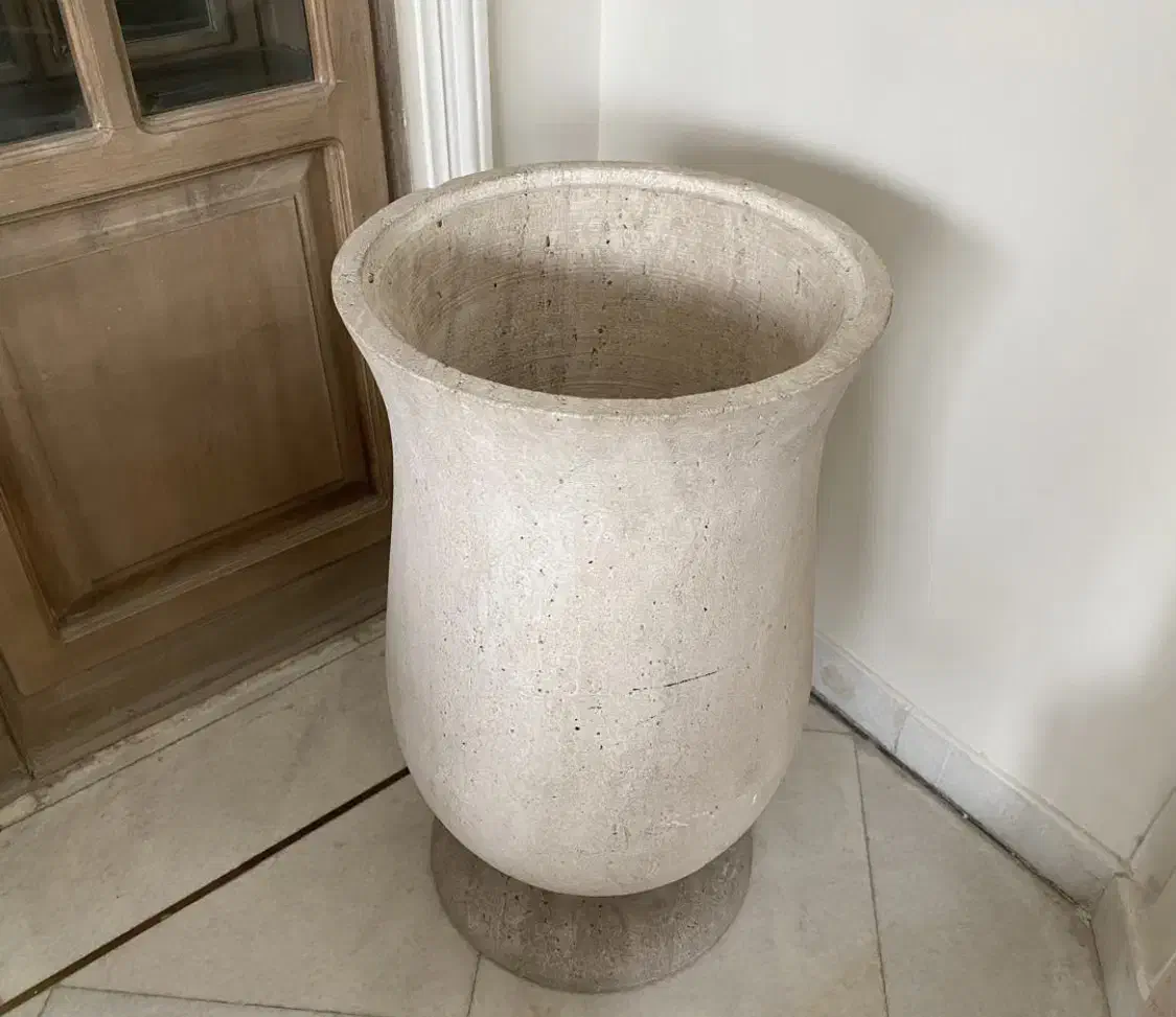 خمره گلدان سنگی یک تیکه با درب|گل و گیاه طبیعی|تهران, امانیه|دیوار