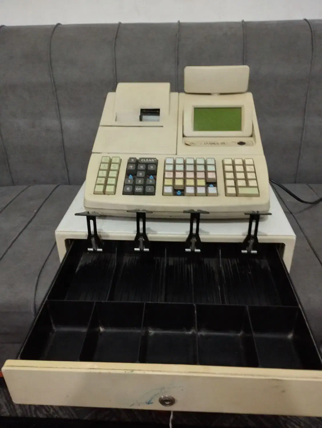 صندوق فروشگاه یا سوپر مارکت|فروشگاه و مغازه|نسیمشهر, |دیوار