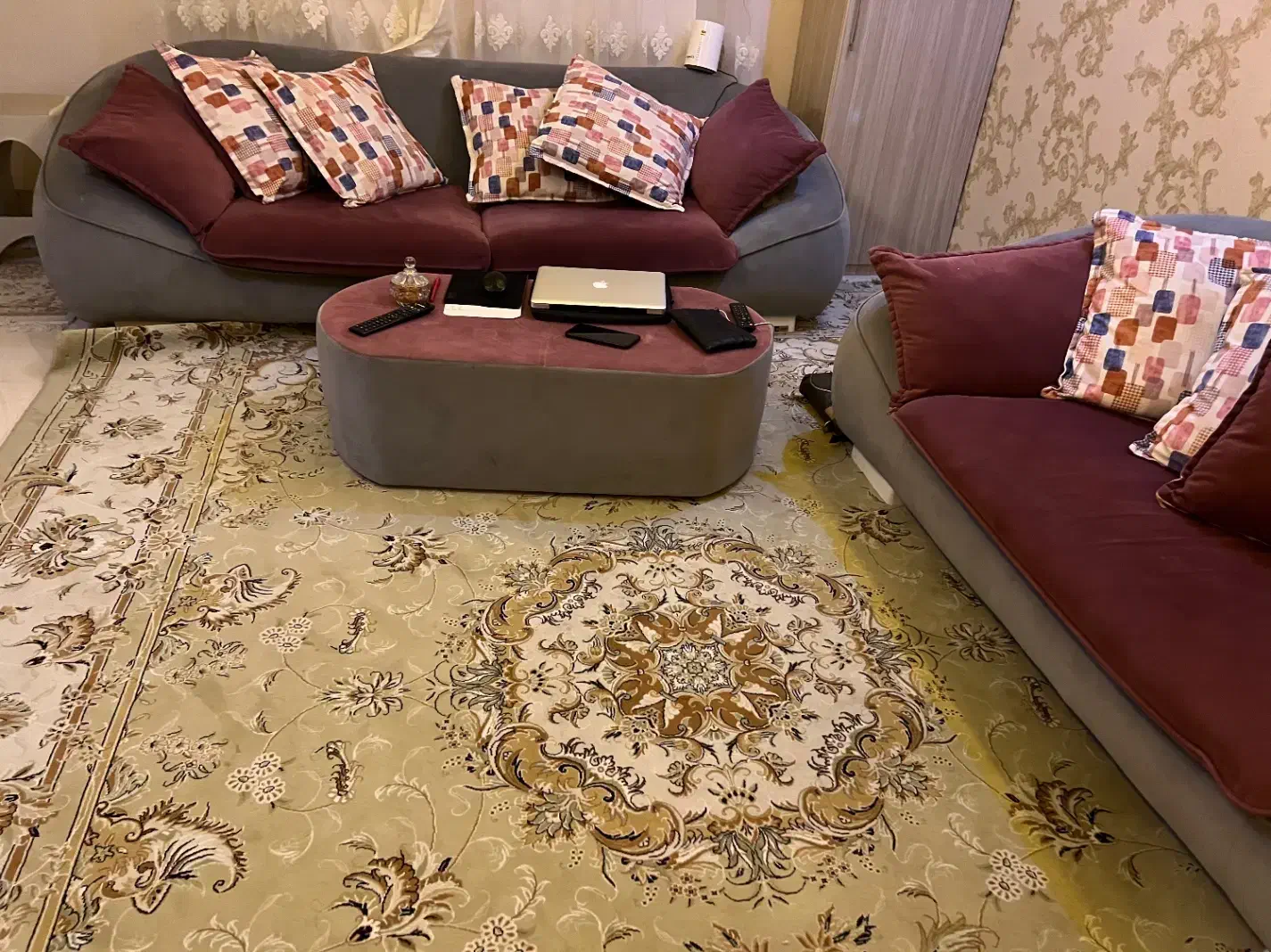 مبل راحتی شیک|مبلمان خانگی و میز عسلی|سرعین, |دیوار