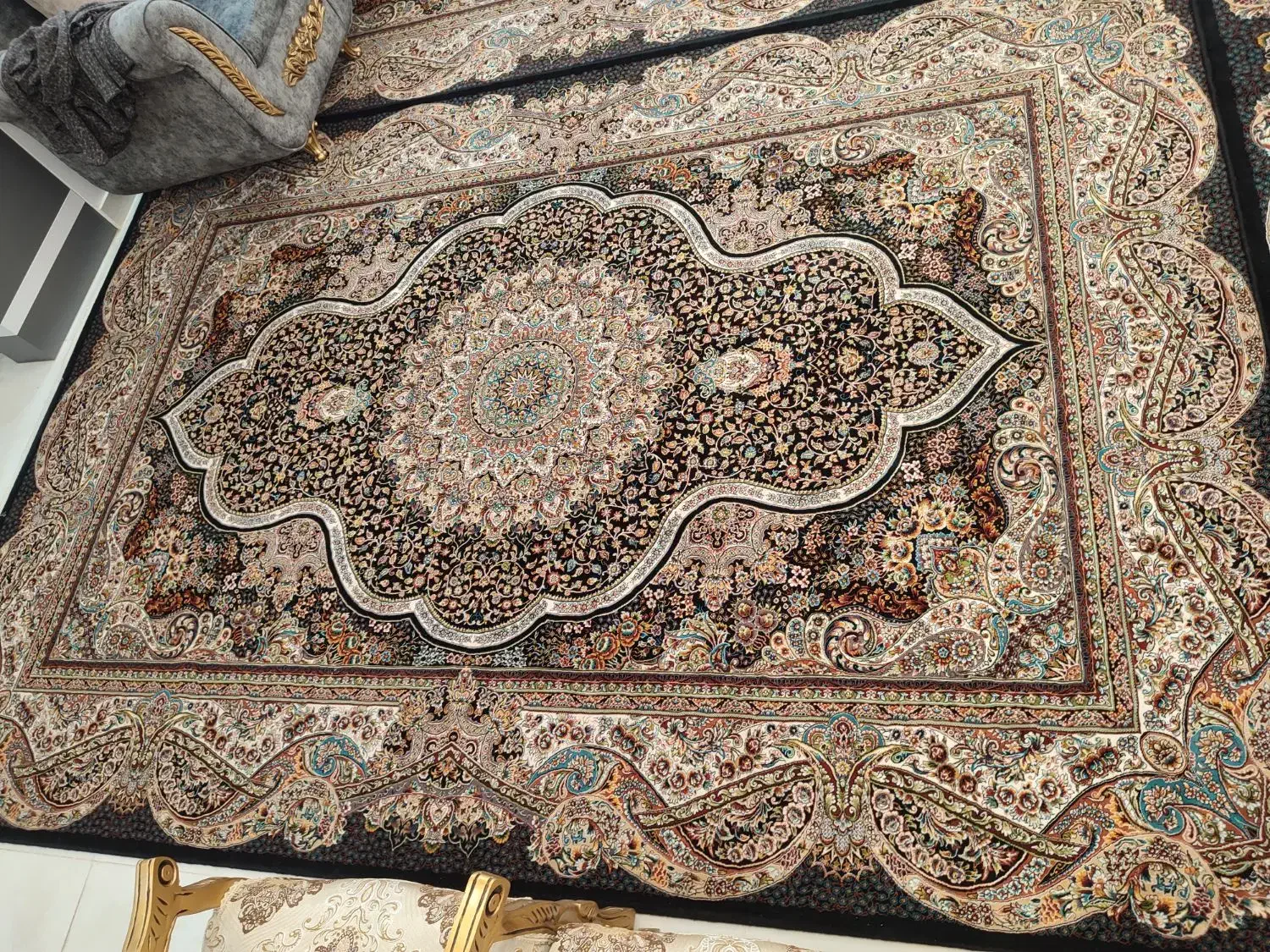 فرش در حد نو|فرش|کاشان, لتحر|دیوار