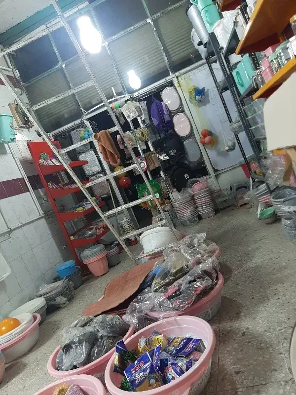 پلاستیک|ظروف نگهدارنده، پلاستیکی، یک‌بارمصرف|سنندج, |دیوار