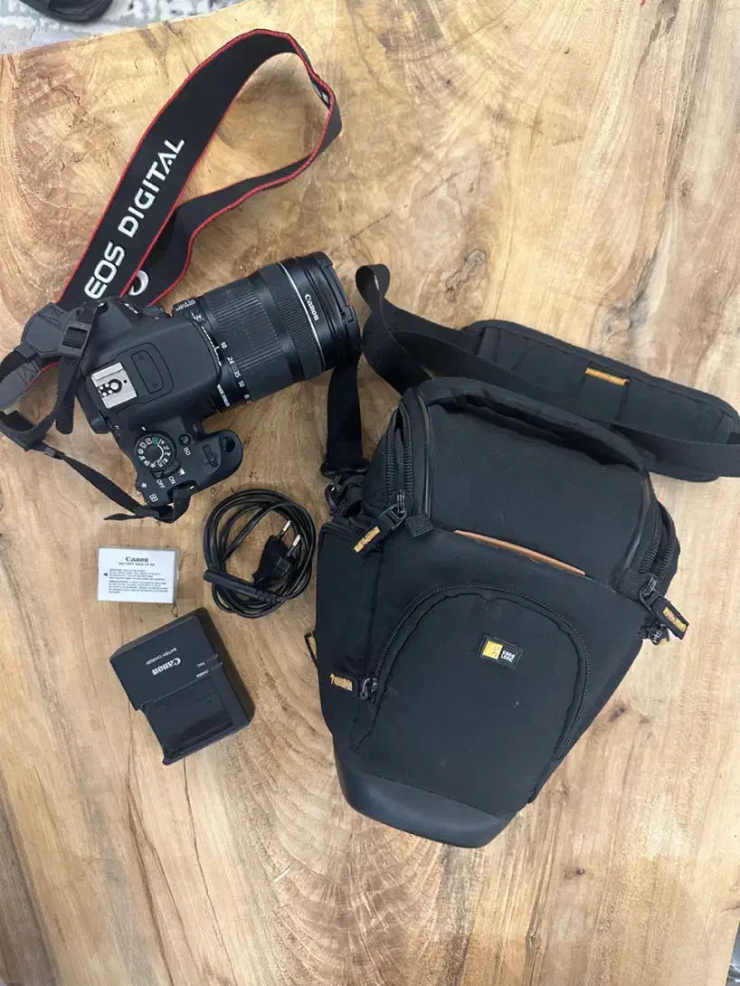 دوربین canon 700D با لنز 18/135|دوربین عکاسی و فیلمبرداری|شیراز, شهرک بهشتی|دیوار