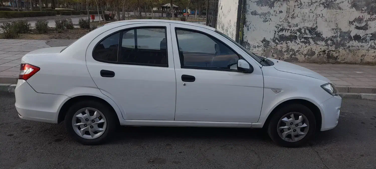 فروش فوری|خودرو سواری و وانت|اسلام‌شهر, مظفریه|دیوار