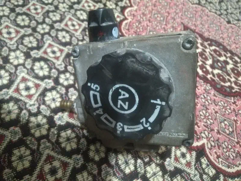 ریگلاتور رگلاتور ترموستات آبگرمکن قدی ایستاده|آبگرمکن، پکیج، شوفاژ|گرگان, |دیوار