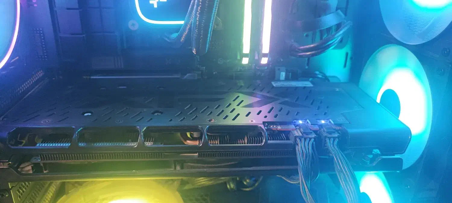 کارت گرافیک 5700xt|قطعات و لوازم جانبی رایانه|قشم, |دیوار