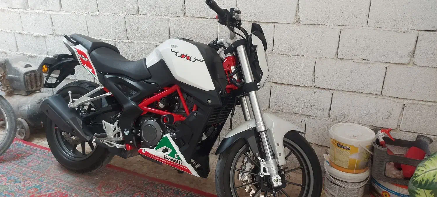 بنلی ۲۵۰تکسیلندر|موتورسیکلت|اصفهان, خوراسگان|دیوار