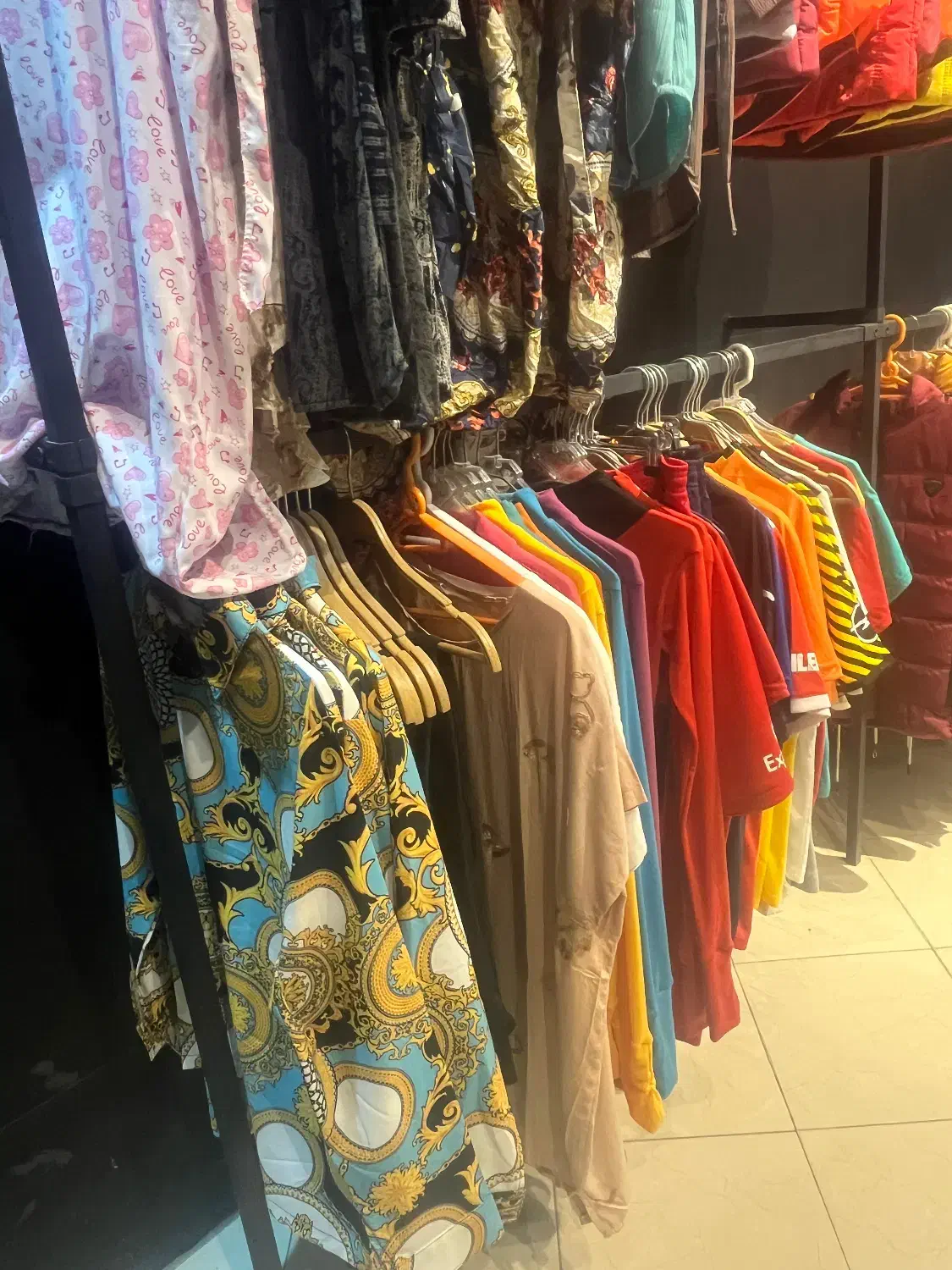 حراجی لباس و کفش|لباس|مشکیندشت, |دیوار