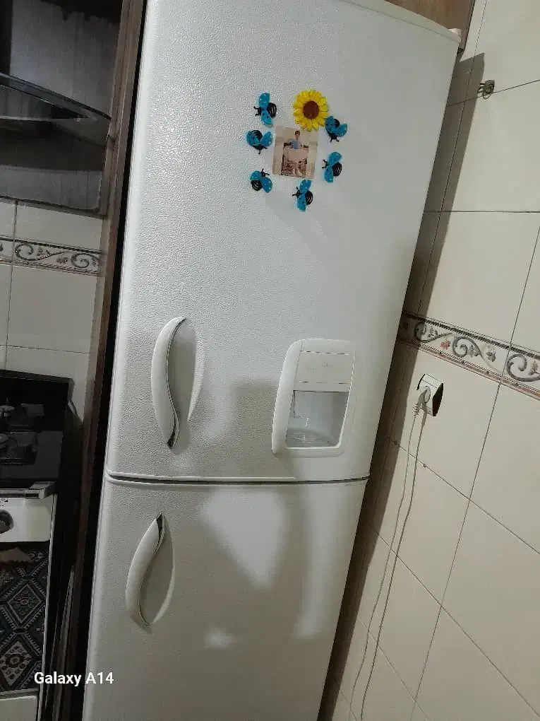 فروش به علت تغییر دکور|ماشین لباسشویی و خشککن لباس|قرچک, شهرک طلائیه|دیوار