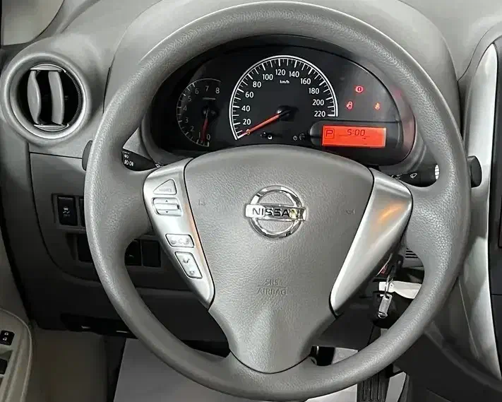 نیسان آلمرا ( سانی )|خودرو سواری و وانت|تهران, یوسفآباد|دیوار