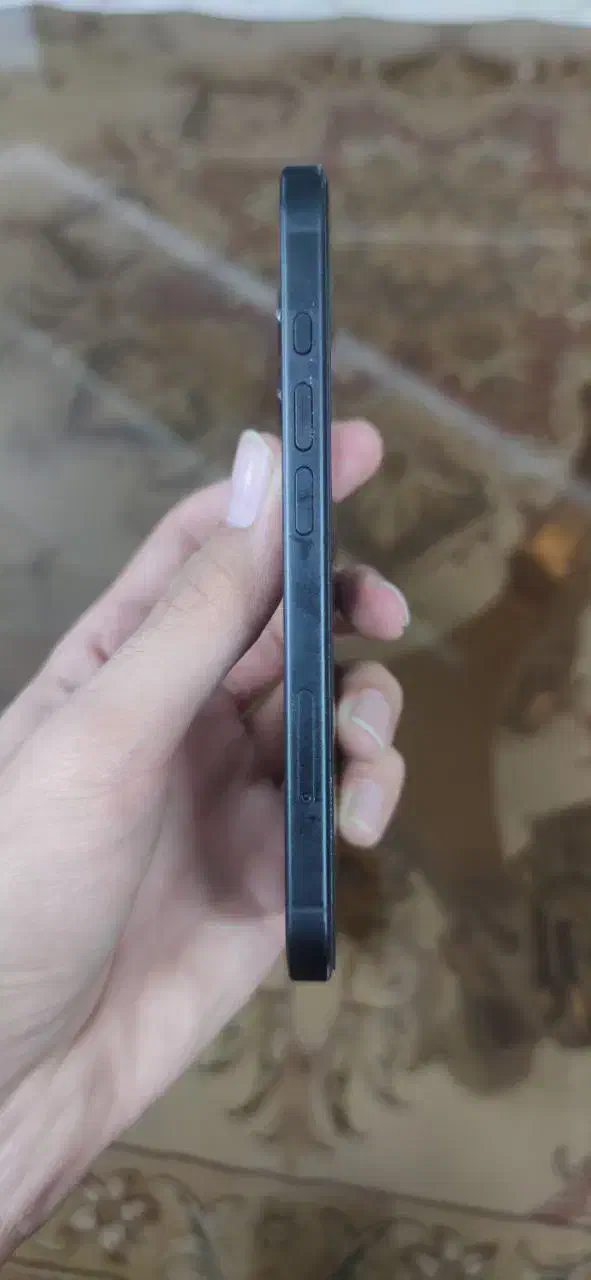 آیفون ۱۶ نرمال|موبایل|کاشمر, |دیوار