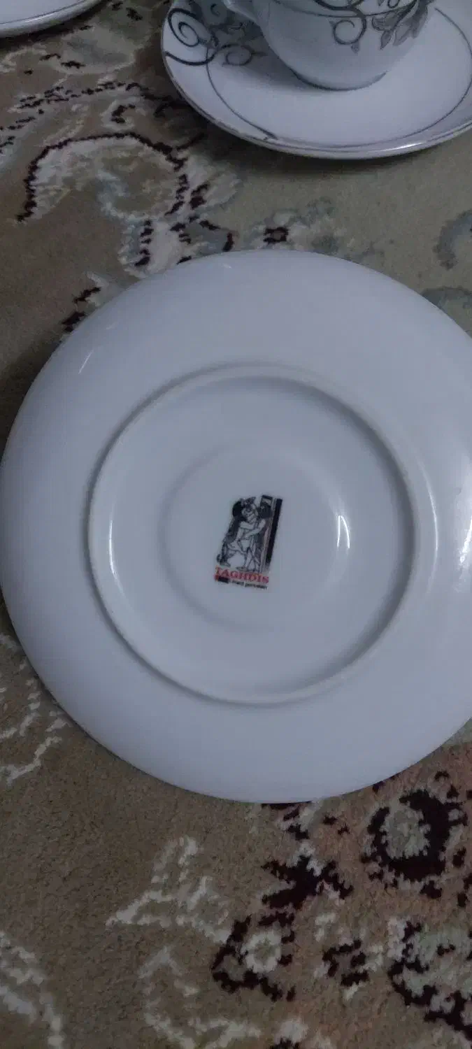 فنجان‌ونلبکی|ظروف سرو و پذیرایی|قم, شهر قائم|دیوار