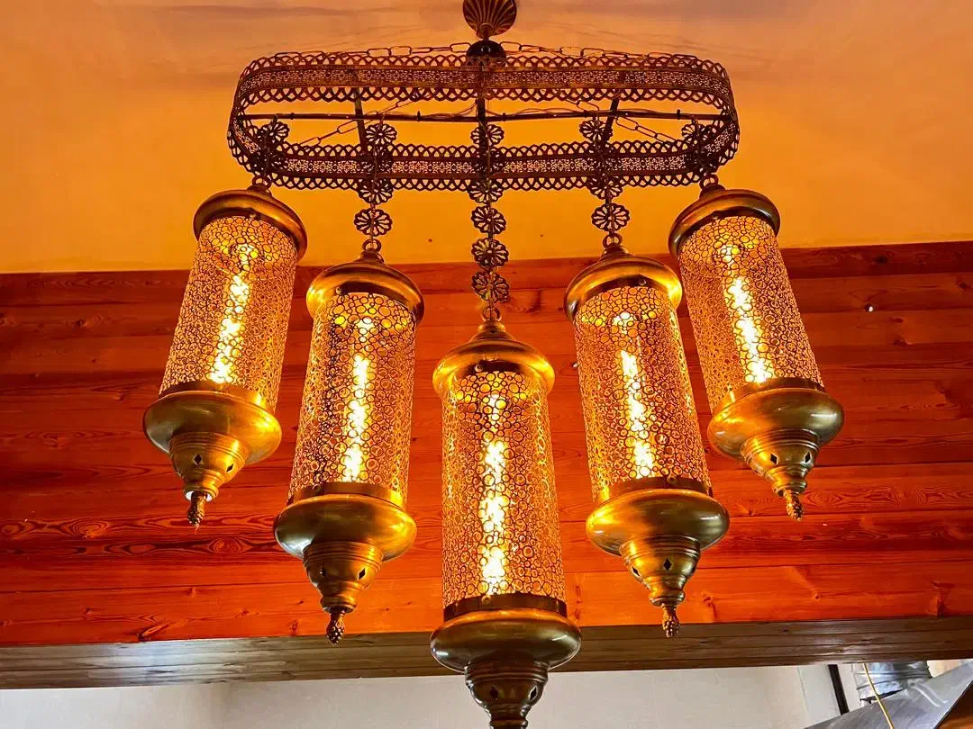 لوسترفانوسی تک شعله سرپیج بزرگ ودیوارکوبش|لوستر و چراغ آویز|تهران, جوادیه|دیوار