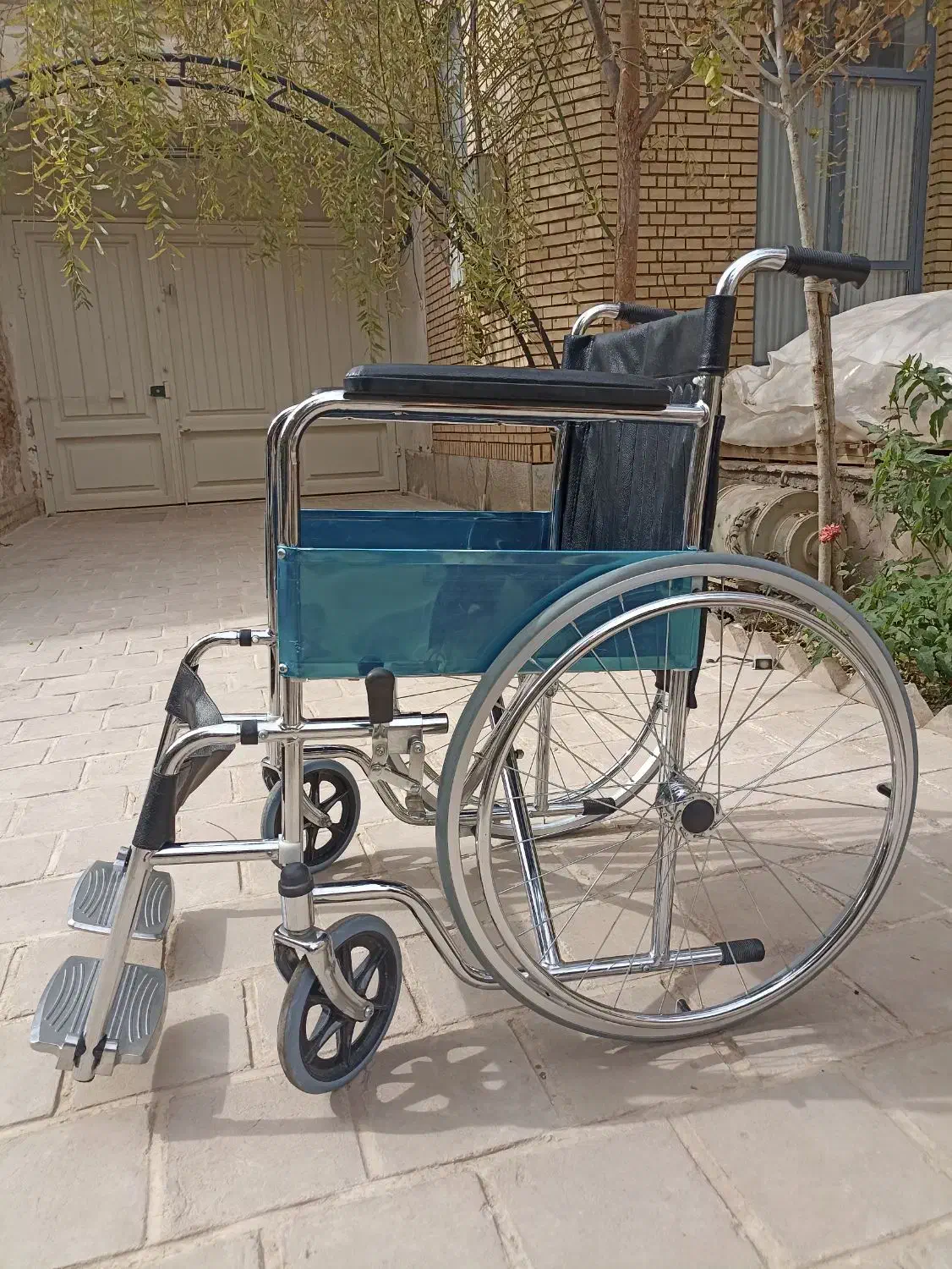 ویلچر درحد نو|پزشکی|کرمان, |دیوار