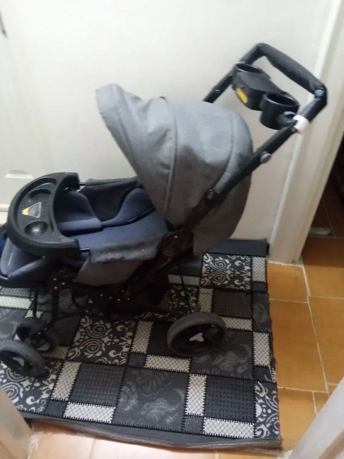 کالسکه سالم|کالسکه و لوازم جانبی|گنبد کاووس, |دیوار