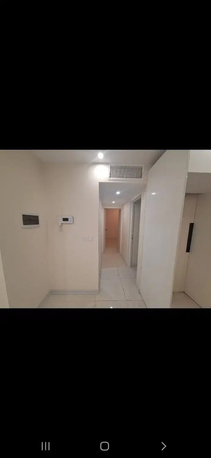 آپارتمان نوساز ۹۵ متری دو خواب پارکینگ غیر مزاحم