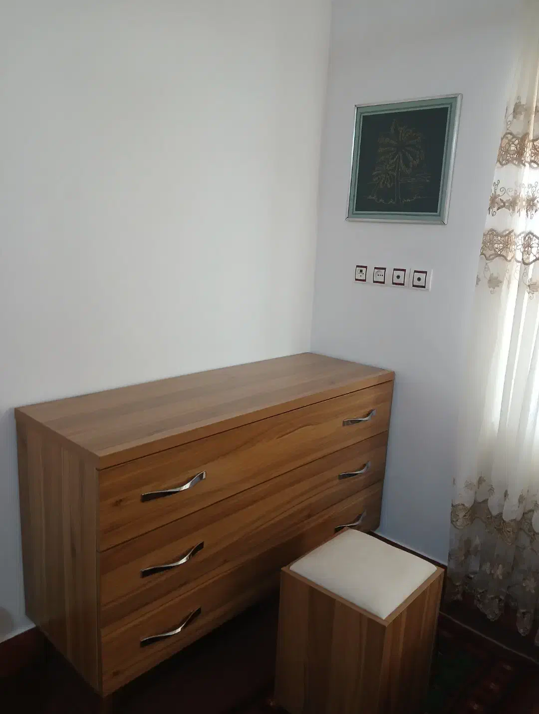 سرویس تخت خواب همراه با تشک|تخت و سرویس خواب|گنبد کاووس, |دیوار