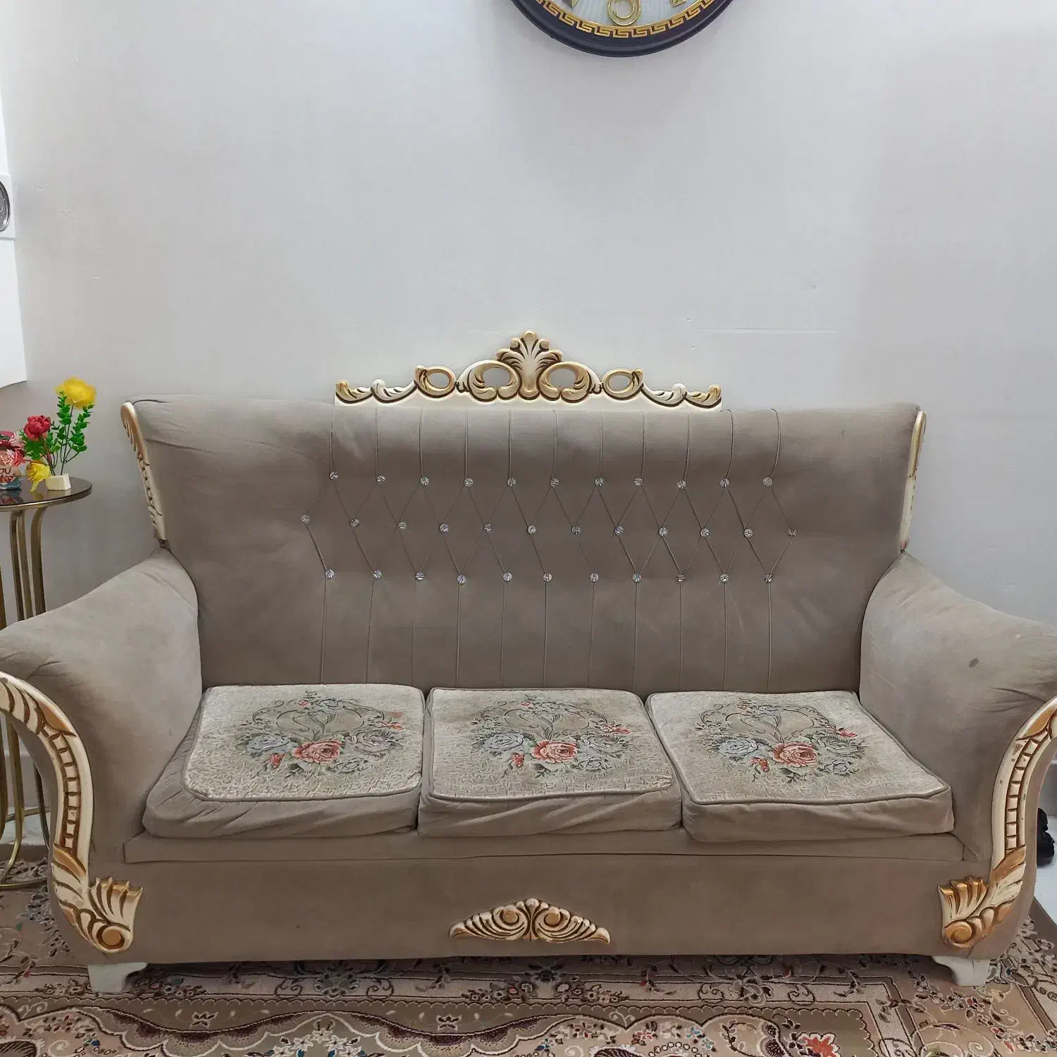 مبل ۷ نفره سالم|مبلمان خانگی و میز عسلی|مشهد, رباط طرق|دیوار