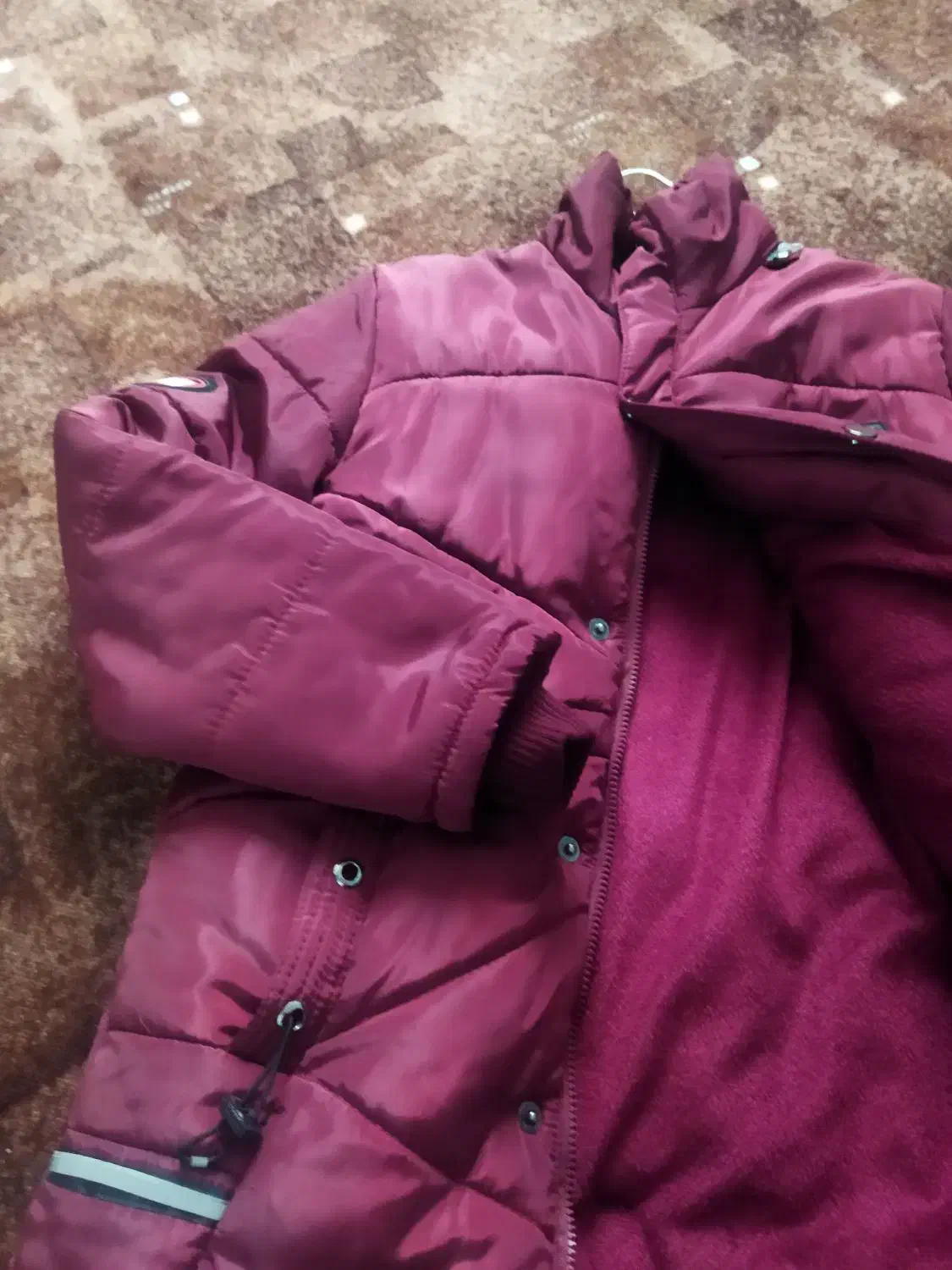 کاپشن نو|لباس|شازند, |دیوار