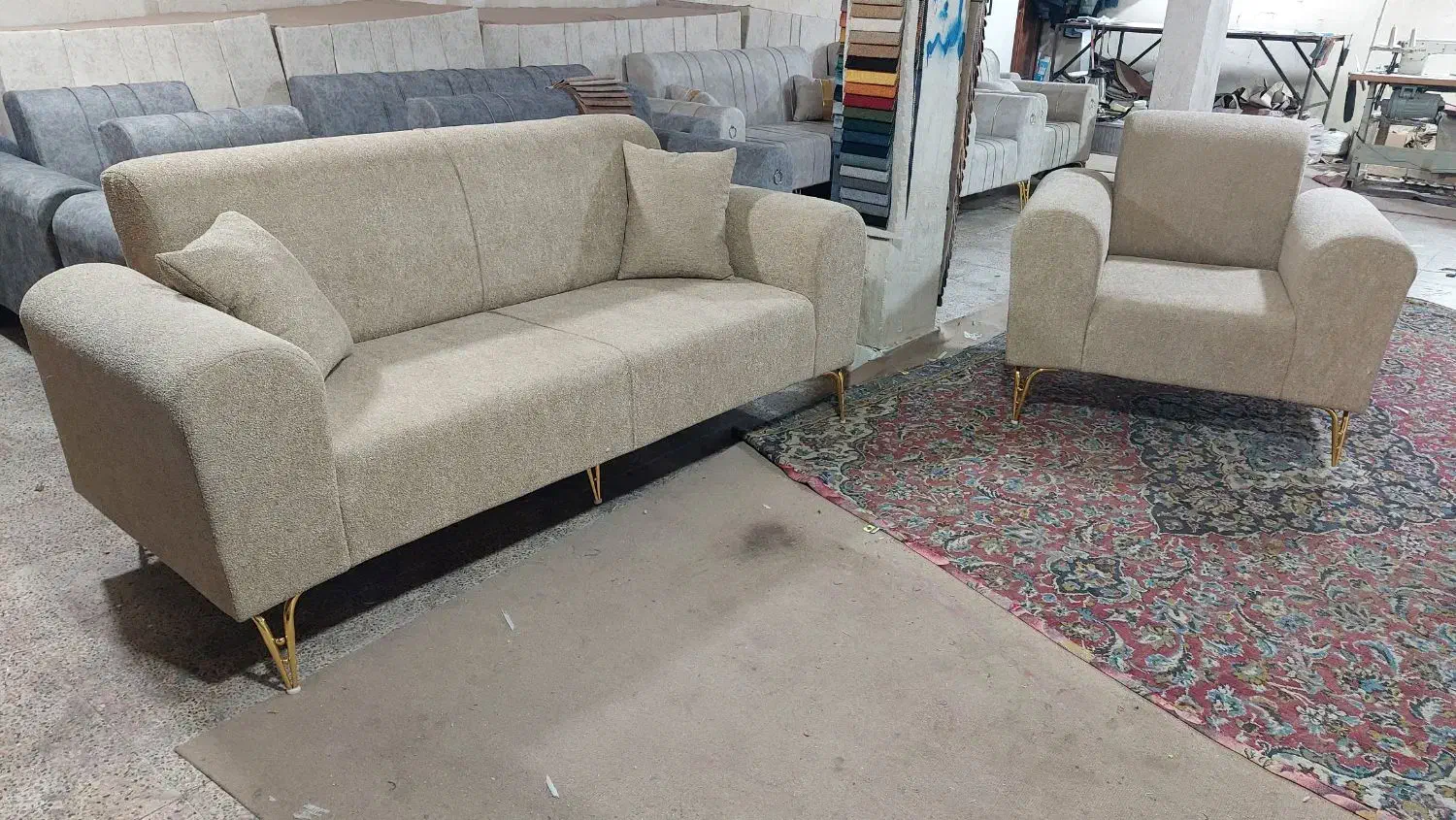 تولیدی مبل راحتی چستر|مبلمان خانگی و میز عسلی|تبریز, |دیوار