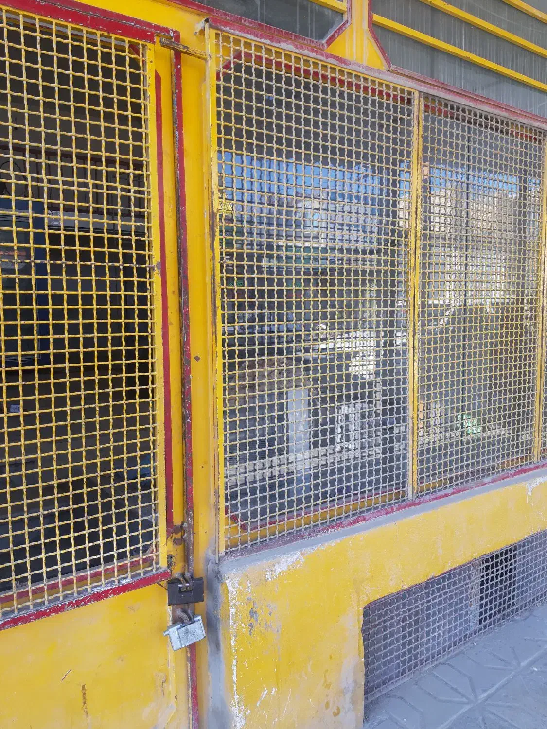 رهن و اجاره کوچه خانلق|اجارهٔ مغازه و غرفه|شیروان (خراسان), |دیوار