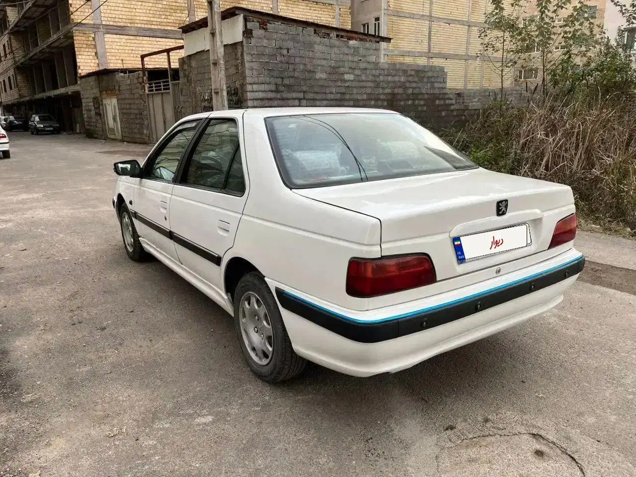 پژو پارس رخ عروسک|خودرو سواری و وانت|رشت, جهاد|دیوار