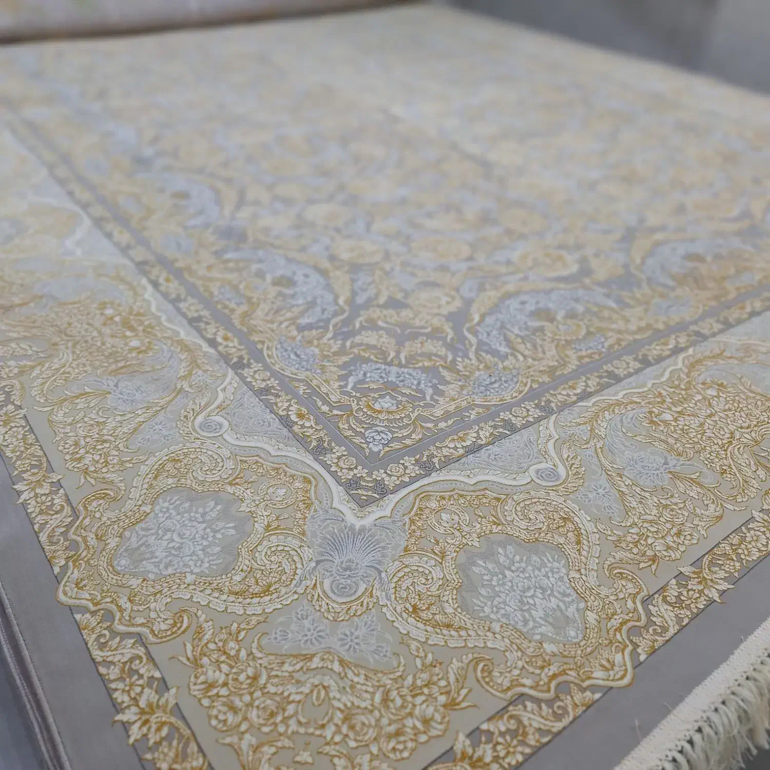 دو جفت فرش تمام نخ در حد نو|فرش|بیرجند, |دیوار