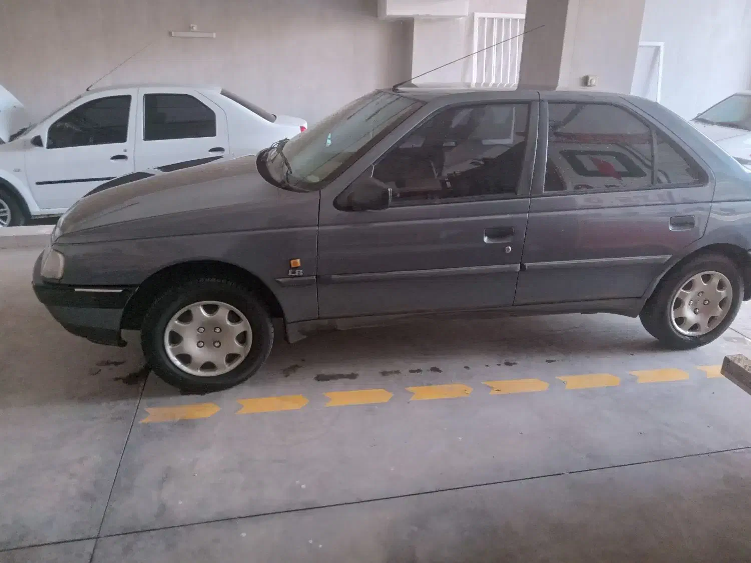 پژو ۴۰۵|خودرو سواری و وانت|اصفهان, منتظرالمهدی|دیوار