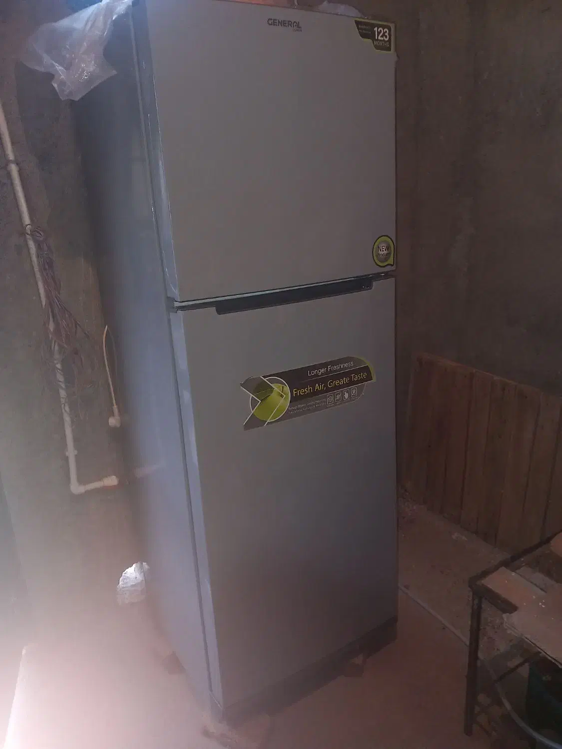 یخچال نیم قیمت ۱۷میلیون ومیز|یخچال و فریزر|باسمنج, |دیوار