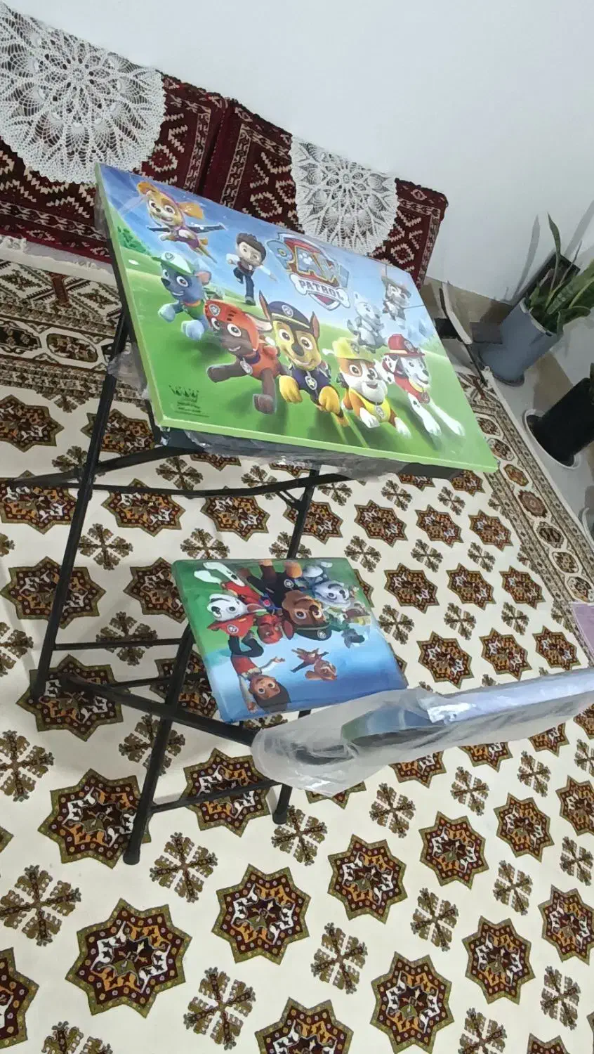 میز صندلی تحریر بچگانه نو|اسباب و اثاث بچه|گنبد کاووس, |دیوار