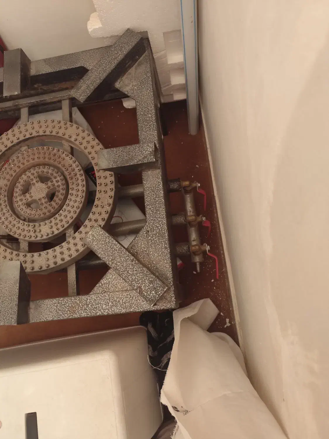 پلوپز3شعله وچند قلم وسایل اشپزی|اجاق گاز و لوازم برقی پختوپز|سهند, |دیوار