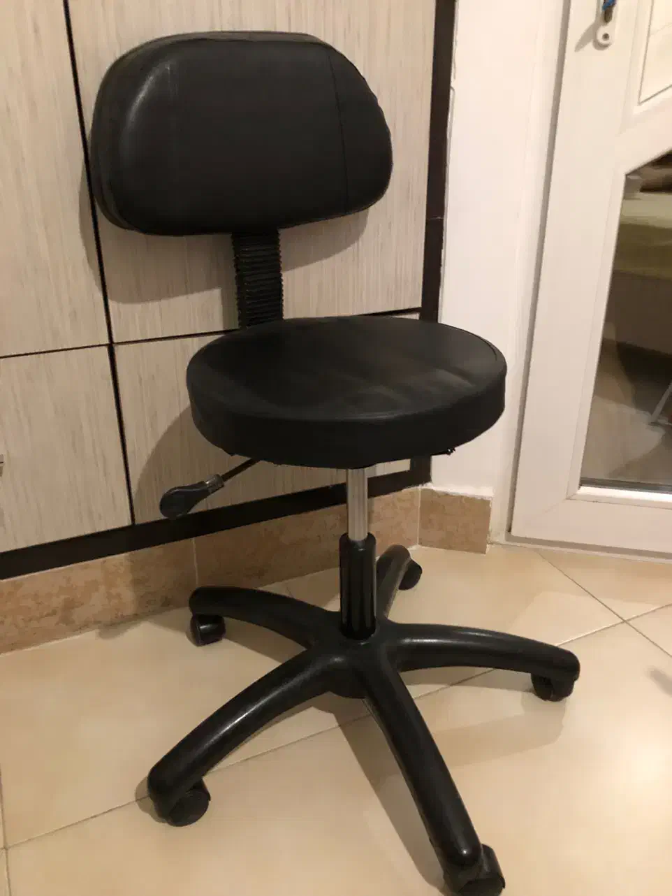 صندلی چرخ دار|صندلی و نیمکت|گنبد کاووس, |دیوار