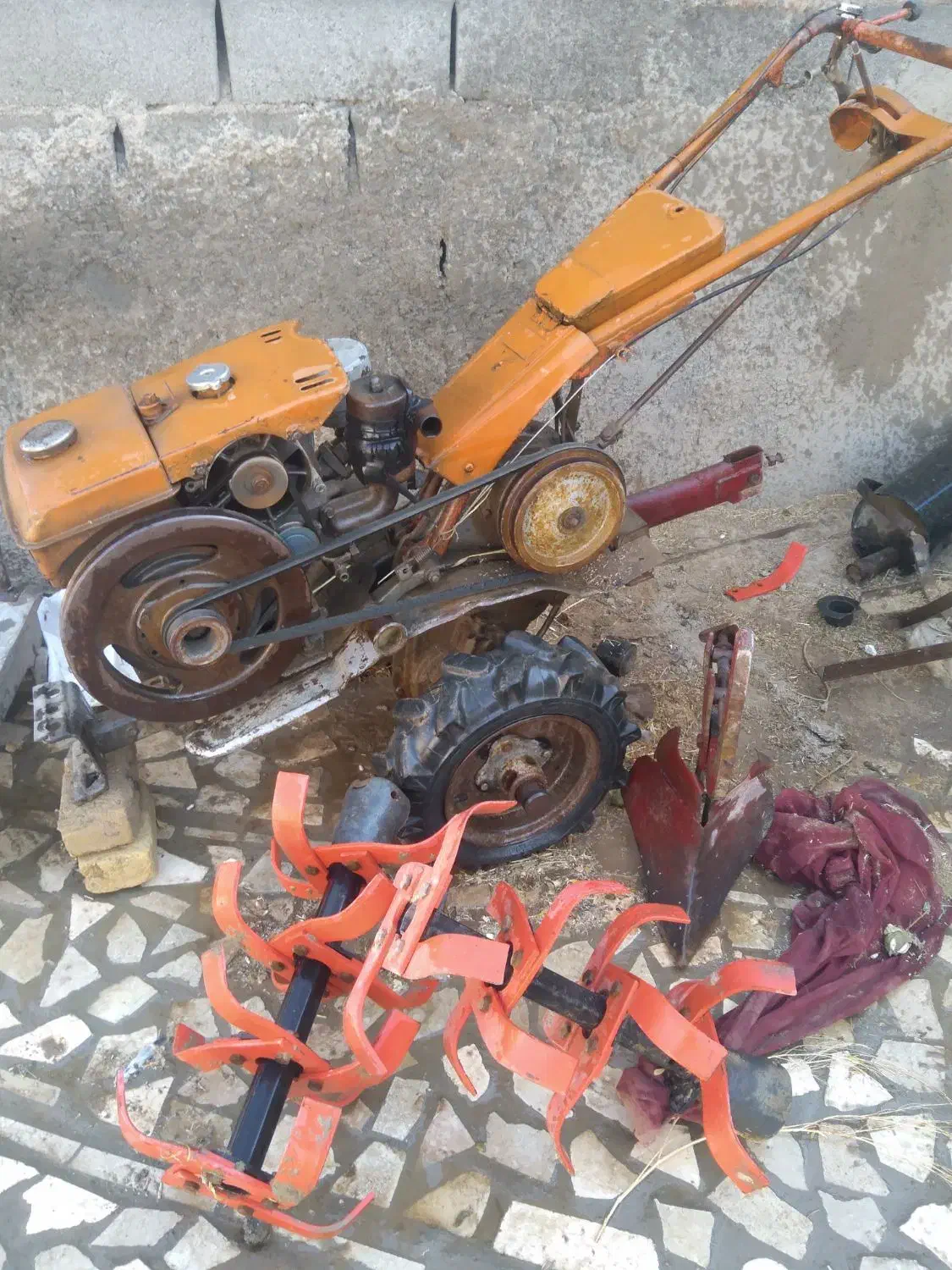 تیلرمیتسوبشی ژاپنی|خدمات باغبانی و درختکاری|نیشابور, شریعتی|دیوار