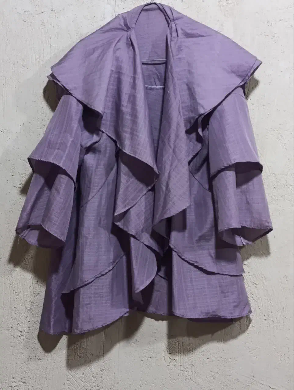 مانتو|لباس|کلاشی, |دیوار