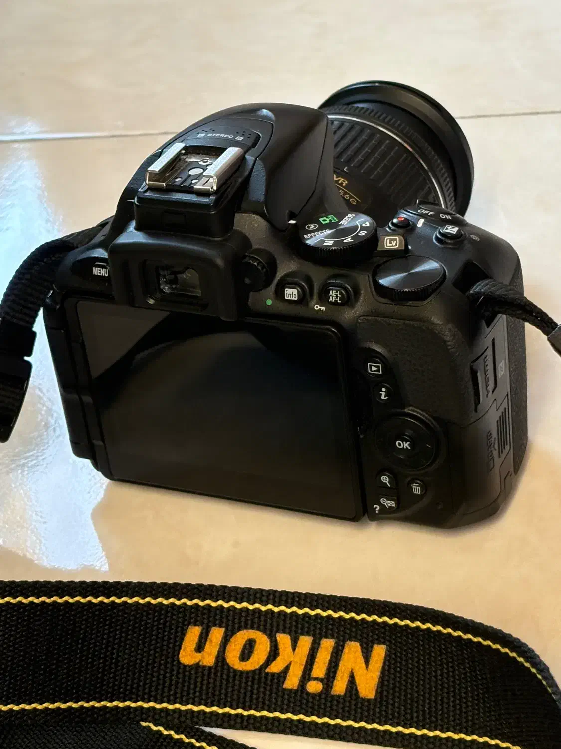 دوربین عکاسیnikon|دوربین عکاسی و فیلم‌برداری|کرج, گوهردشت|دیوار