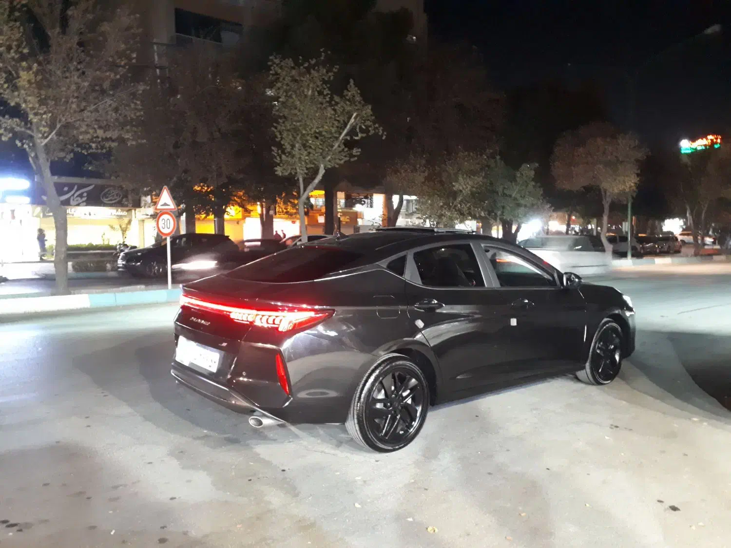 kmc j7 1404 در حد خشک صفر|خودرو سواری و وانت|اصفهان, گلزار|دیوار