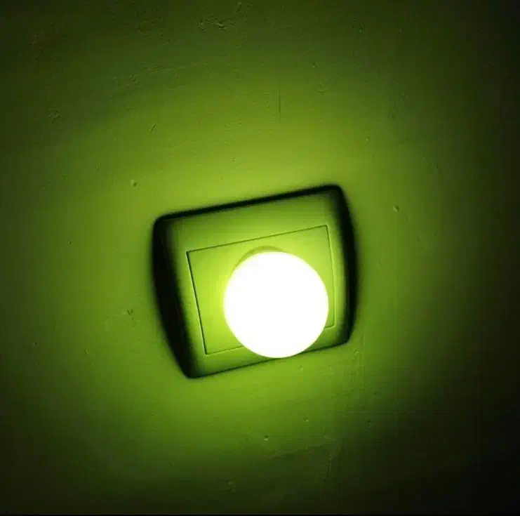 چراغ خواب مدل لامپ دوشاخه دار|چراغ خواب و آباژور|جوانرود, |دیوار